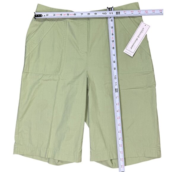 NEW Alfred Dunner Women's Elastic Waist Shorts Size 10 Light Green 100% Cotton - Picture 4 of 6